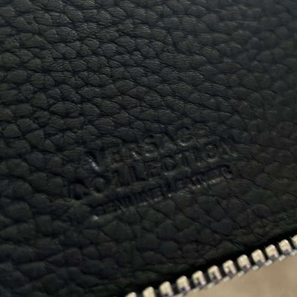 VERSACE - Picture 6 of 7